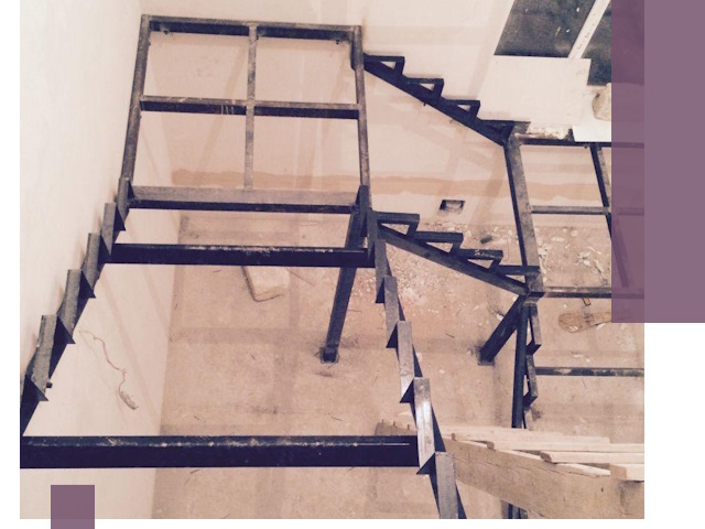 Монтаж лестниц на металлокаркасе в Канске быстро и качественно