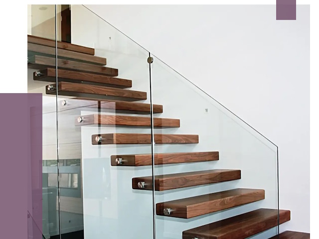 Стеклянные перила для лестницы в Канске от 15847 руб.