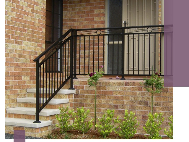 Уличные перила из металла под ключ в Канске