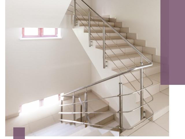 Установка и замена перил в подъезде в Канске