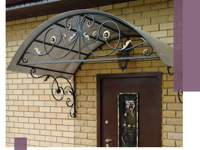 Изготовление козырьков из металла под ключ в Канске