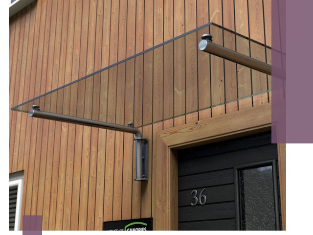 Стеклянные козырьки на входы и фасады в Канске