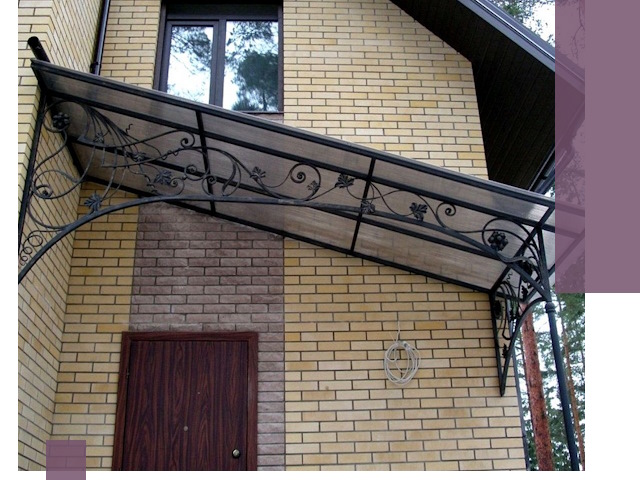 Односкатные козырьки из металла под ключ в Канске