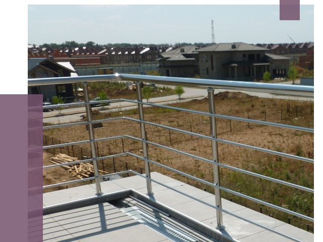 Парапеты из нержавеющей стали в Канске от 8525 руб. за м² | ПРОЛЁТ-Кнс